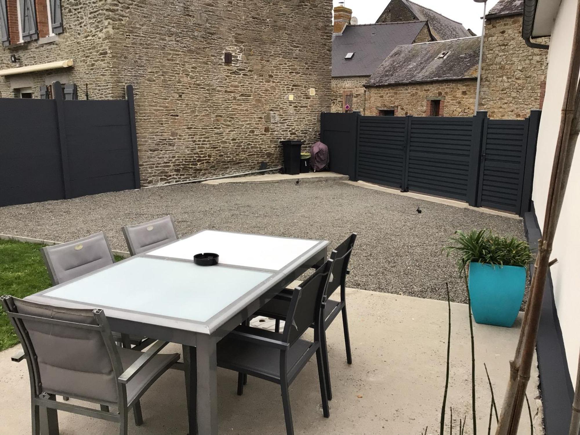 בובואר Maison Proche Mont Saint Michel מראה חיצוני תמונה
